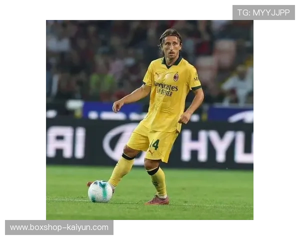 40岁莫德里奇本赛季意甲11场全勤，近7场均打满90分钟。