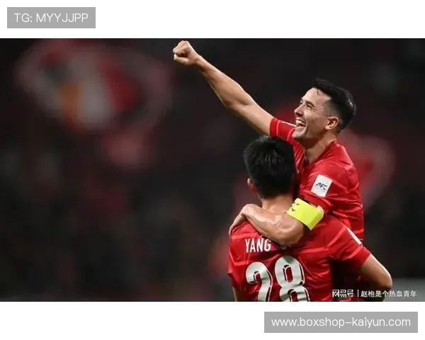 K联赛球队首尔FC现场观战津门虎热身，为后续交锋做准备