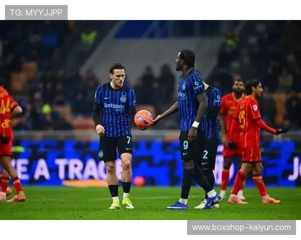 AC米兰全场狂轰20脚射门，莱切门将屡献神扑