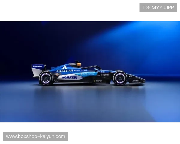 2026年F1赛车扩散器开口加大，底板设计回到“阶梯面”取消文丘里通道